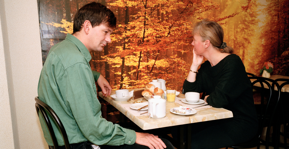 Martin Parr, France, Paris, From ‘Bored Couples’, 1992, © Martin Parr / Magnum Photos Martin Parr, France, Paris, From ‘Bored Couples’, 1992, © Martin Parr / Magnum Photos