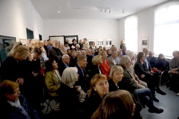 mauerfall-vernissage-1720E46F5-01E5-CECB-A7D1-E72A8B2EDDDC.jpg